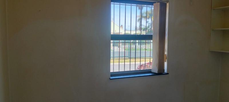 To Let 2 Bedroom Property for Rent in Silver Oaks Western Cape